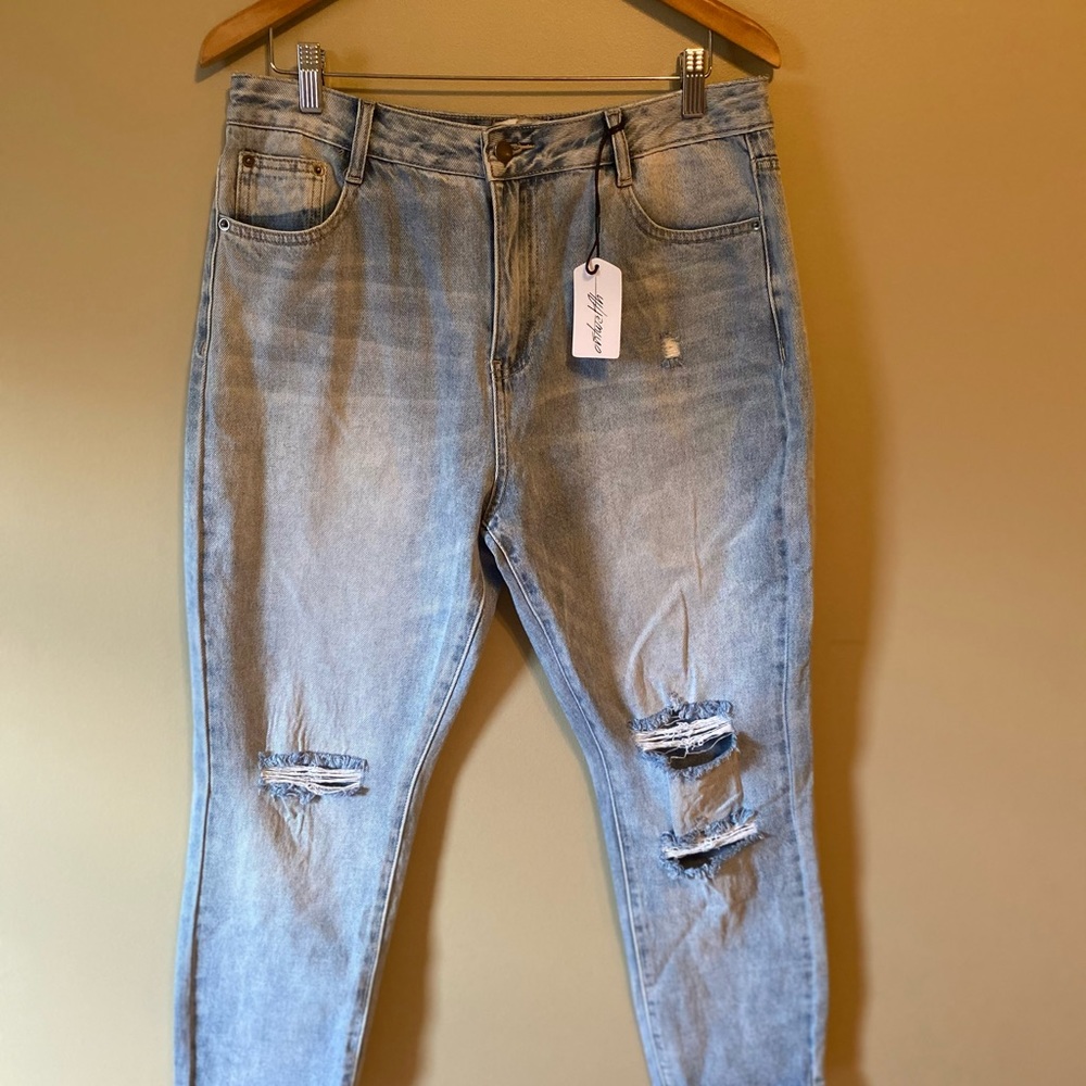 TWELVE BY ONTWELTFTH JEANS - Picture 3 of 5